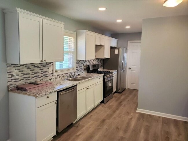 Photo - 4867 Flint Hill Rd SW