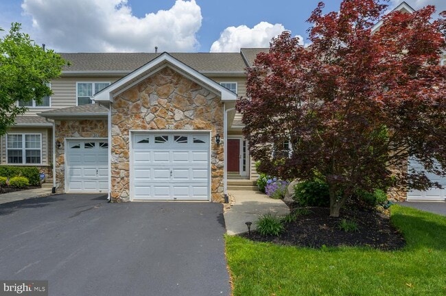 Photo - 24 Hogan Way Townhome