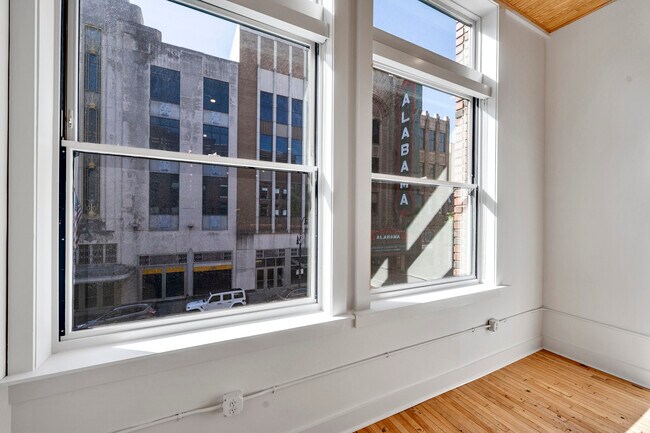 Photo - Theatre Lofts