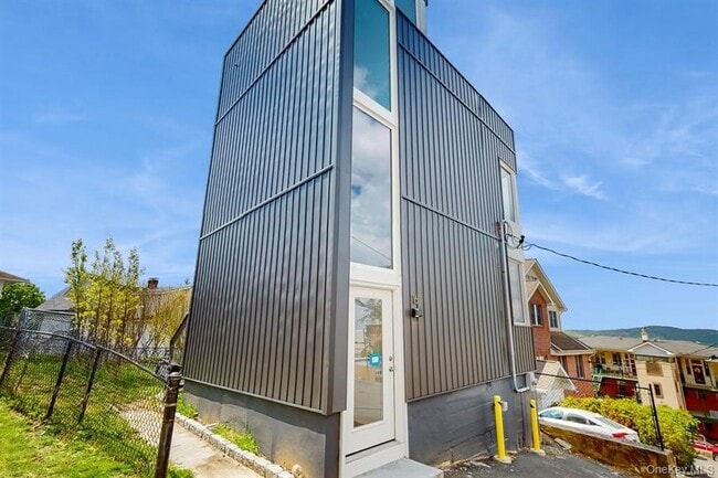 Photo - 16 Tiernans Ln
