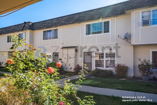 Photo - 5542 Don Ricardo Ct Townhome