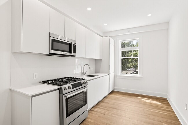 Photo - 56 Frost St Unidad 43