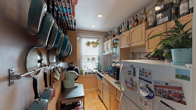 33 Walbridge St Unit 11