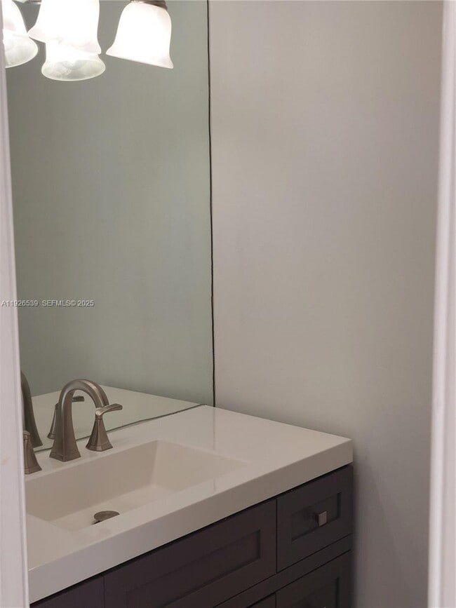 Photo - 255 Poinciana Island Dr