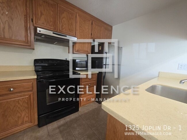 Photo - 1325 Joplin Dr