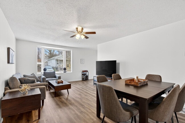 Building Photo - 146 W Felton Ave Unit SI ID1472913P