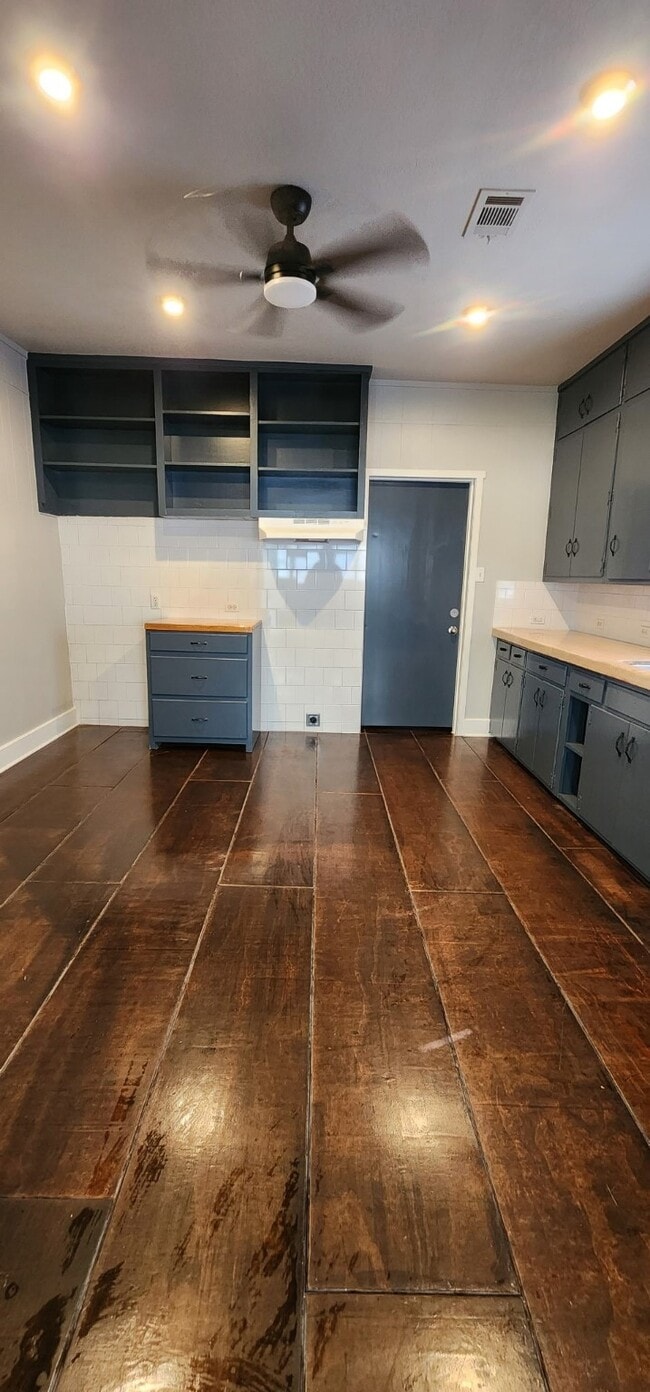 Photo - 950 Madison Ave