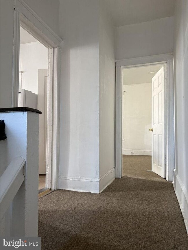 Photo - Akings Unidad 5135 Irving St -2