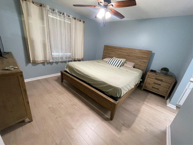 Photo - 200 Scotia Dr Unidad 305