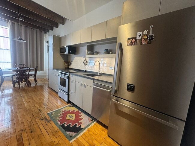 Photo - Knoxville Downtown living, just steps from Market Square!!  Historic Daylight Building - Studio u...