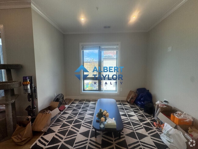 Building Photo - 20 Highgate St Unit 202 Rental