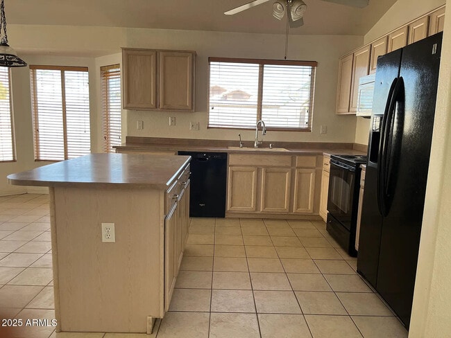Photo - 2336 E Aire Libre Ave