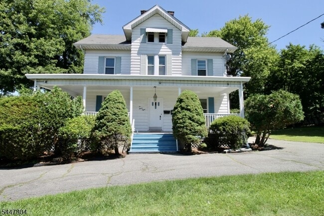 Building Photo - 238 Claremont Ave