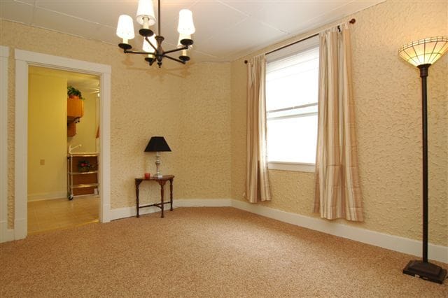 Fotografía del edificio - 436 Division Ave Unidad 2