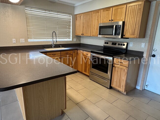 7336 S Butte Ave