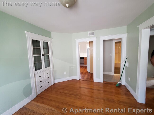 Photo - 23 Burget Ave