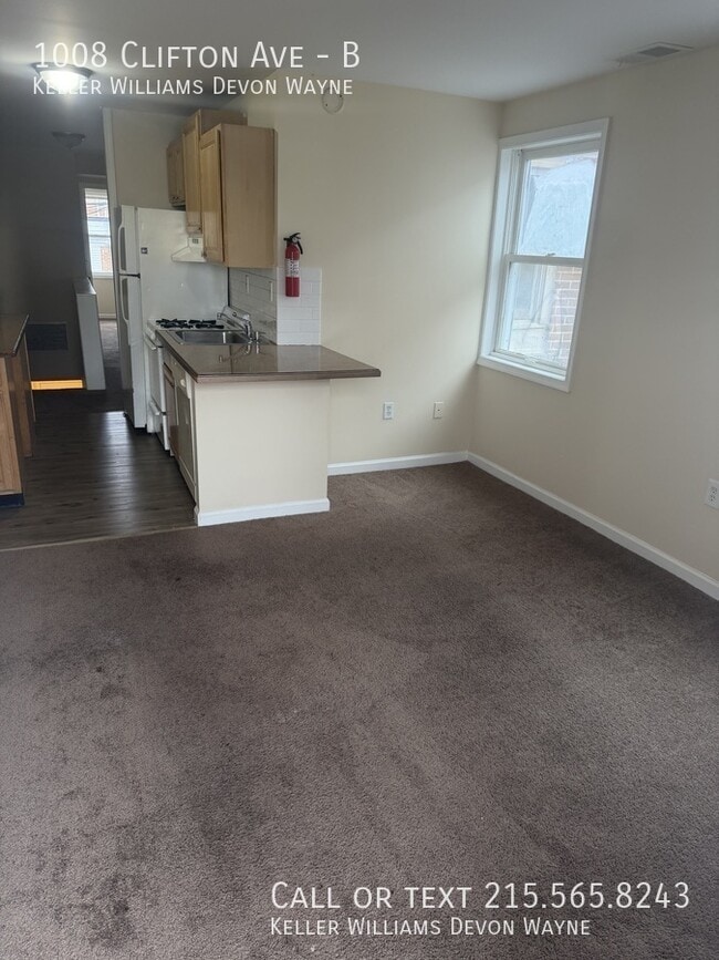 Photo - 1008 Clifton Ave Unidad B