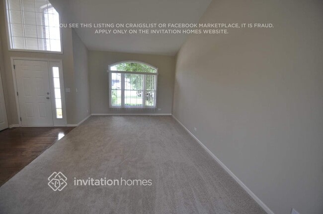 Photo - 909 Butterfield Cir W