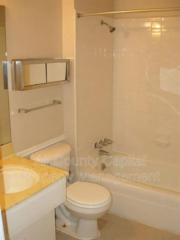 Photo - 6508 S 1st St