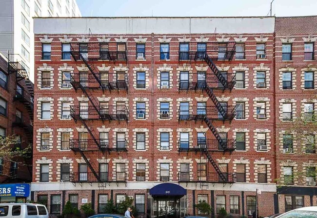 305 E 95th St Unit SI ID1583400P