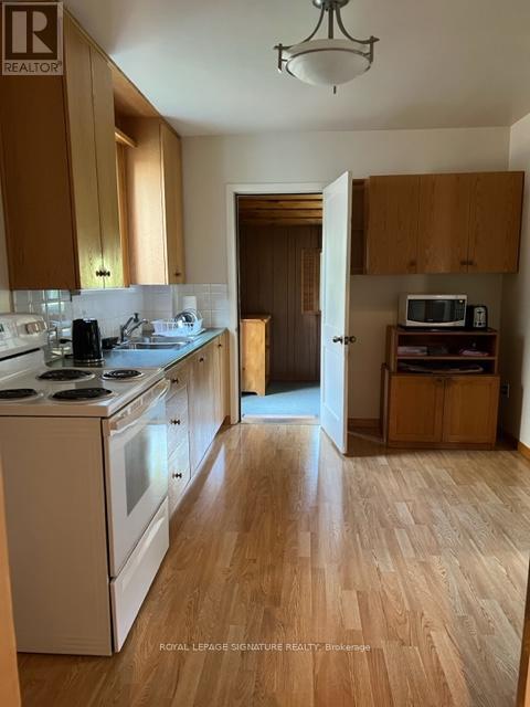 Photo - 5 Denison Ave