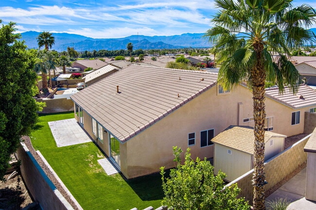 Photo - 41250 Doak St