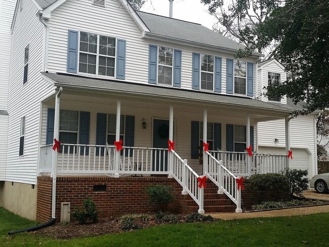 Building Photo - 4497 Village Park Dr W Rental
