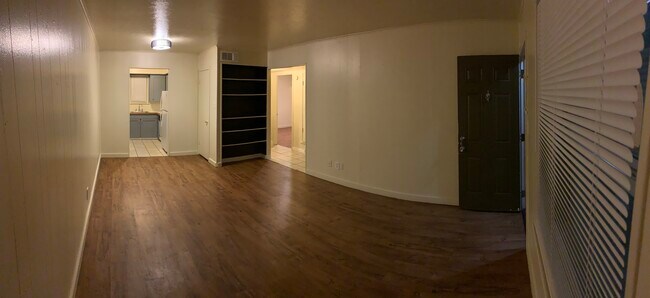 Photo - Louise Park Apartments