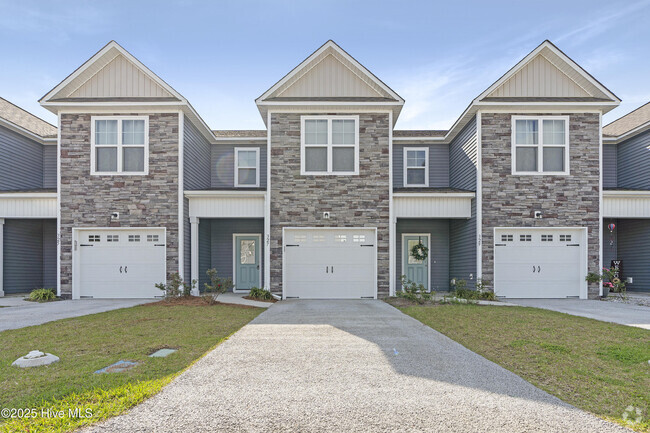 Building Photo - 327 S Stingray Ln Rental