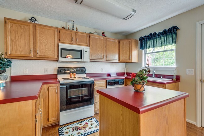 Photo - 3 bdrm/2 Bath Condo Bristol, TN