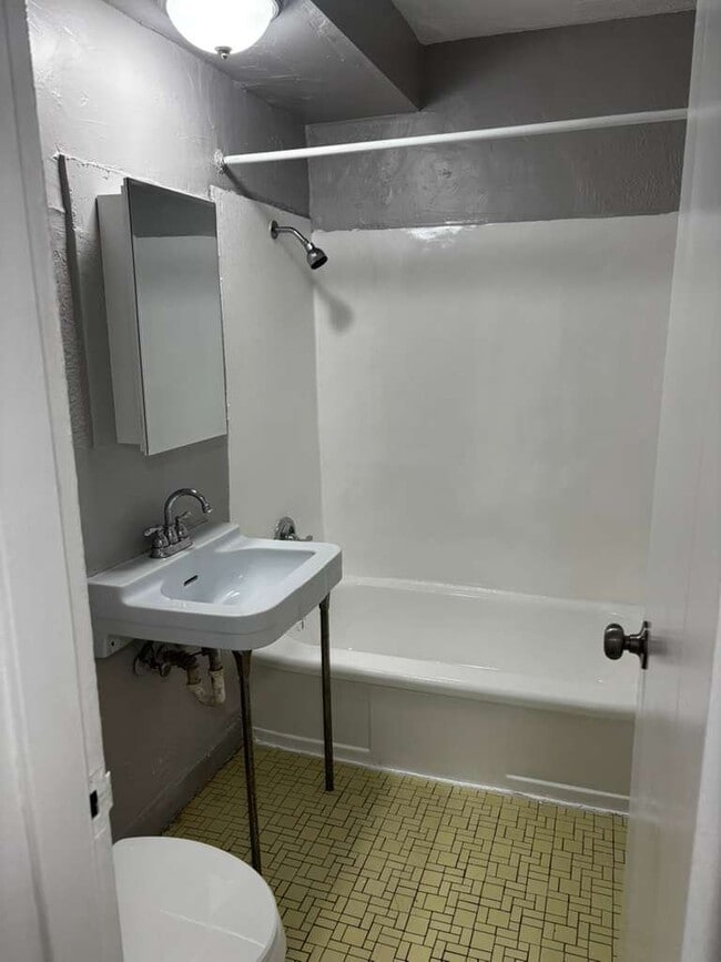 Photo - 13975 Superior Rd Unidad 206