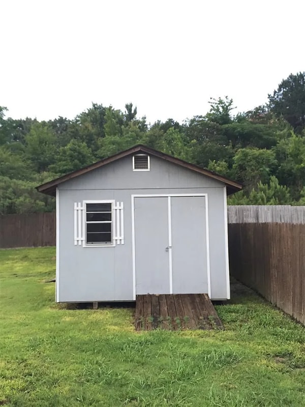 Photo - 611 Shadowridge Dr