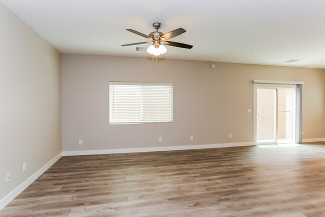 Photo - 6209 Govett Cres Ct