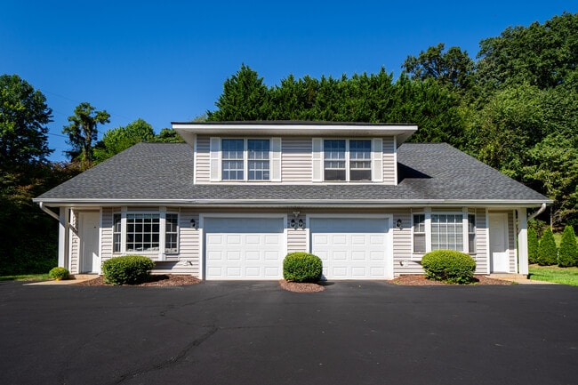 Photo - 5 Tsuga Rise