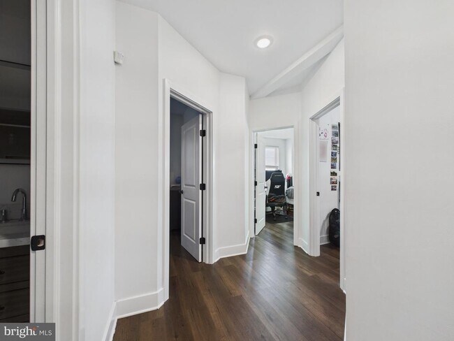 Photo - 256 N 32nd St