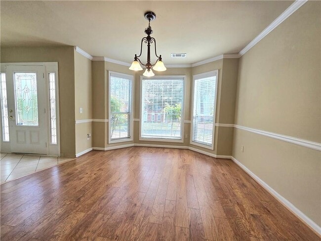 Photo - 830 Meadowsong Cir