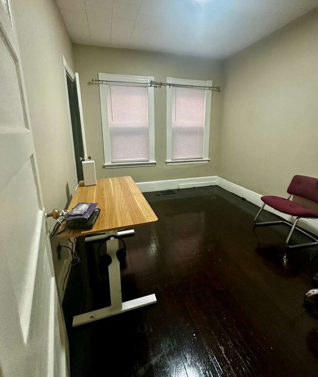 Photo - 9 Chilcott Pl Unit 1