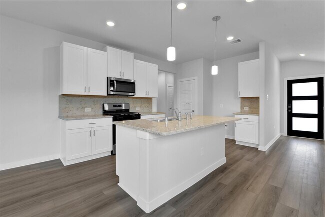 Photo - 18626 Etta Pnes Cir