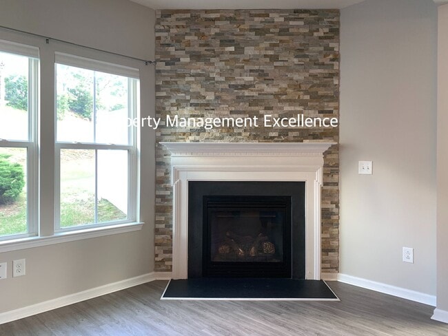 Photo - Gorgeous End-Unit TH In Desired Cary Locat...