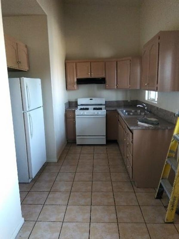Photo - 5869 S Figueroa St Apartment