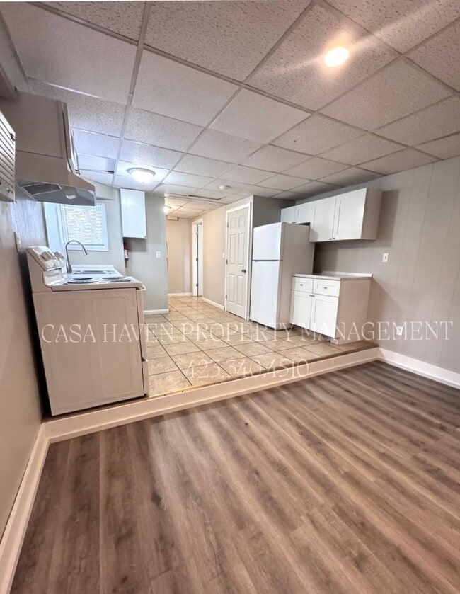 Photo - Limited-Time Special: All Utilities Included + First Month FREE with a 13-Month Lease! Unidad 204 E Watauga - 1