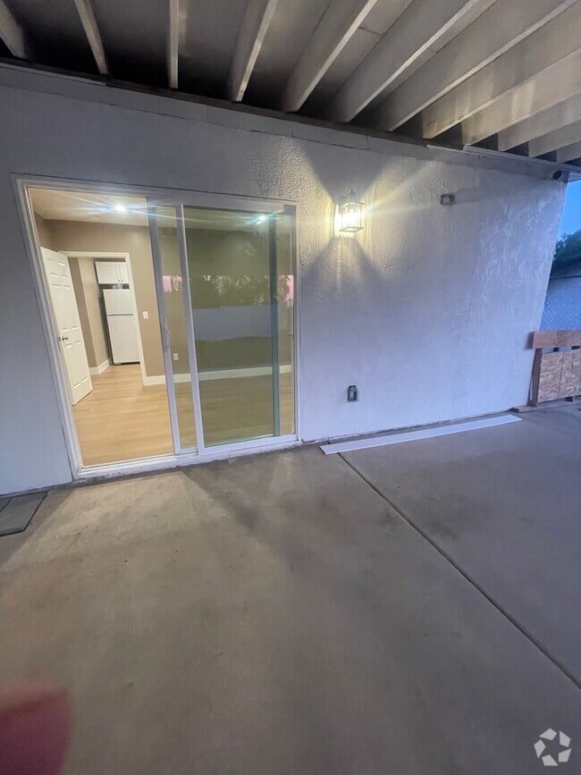 Building Photo - 7571 Frazer Dr Rental