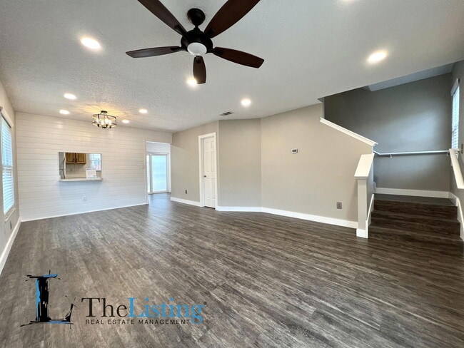 Photo - 6300 Arlington Ct