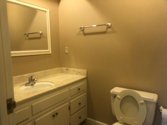Photo - 3 Bed 2 Bath Presidential Home near Los Banos High School with HUGE Backyard!