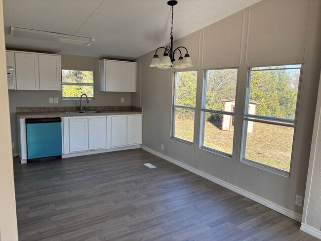 Photo - Rural 3/2 on Three Acres!