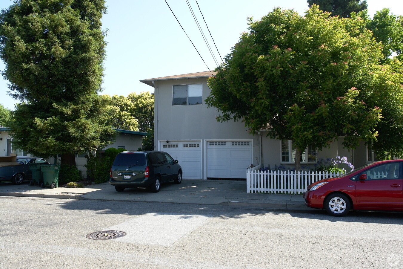 Photo - 1241-1245 Johnson St