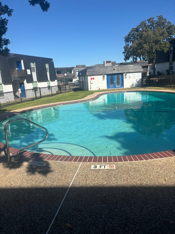 Photo - 531 Bedford Rd Unidad 224