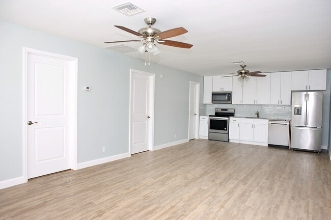 Photo - 2 Bedroom Duplex in Naples Park - Annual Rental