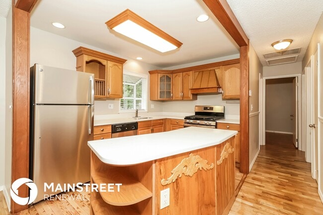 Photo - 4202 79th Ave W