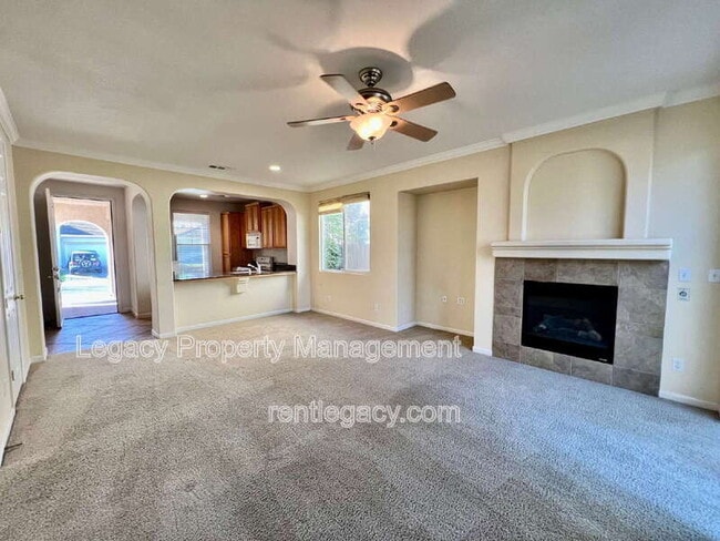 Photo - 1843 Dawnelle Way